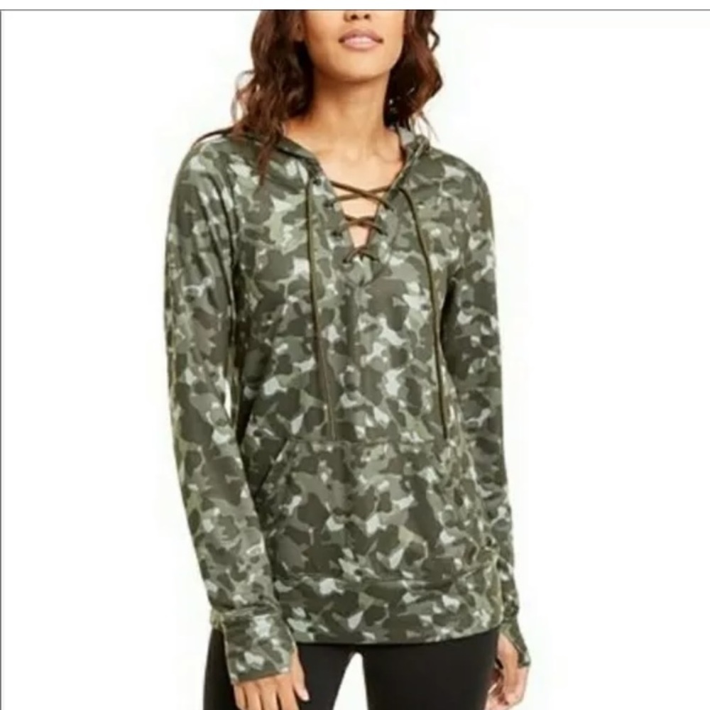 Ideology Camouflage Lace-Up Hoodie thumb holes